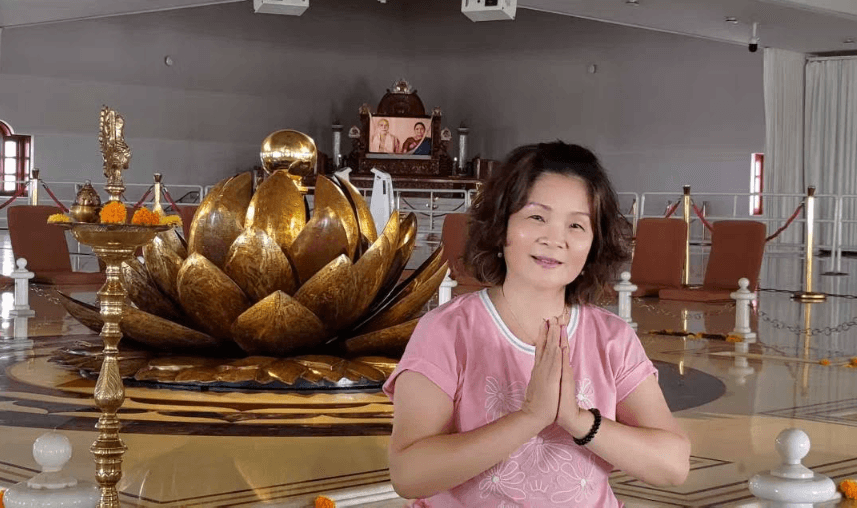 聖房中的恩典：阿瑪指引我走向豐盛 gallery 1